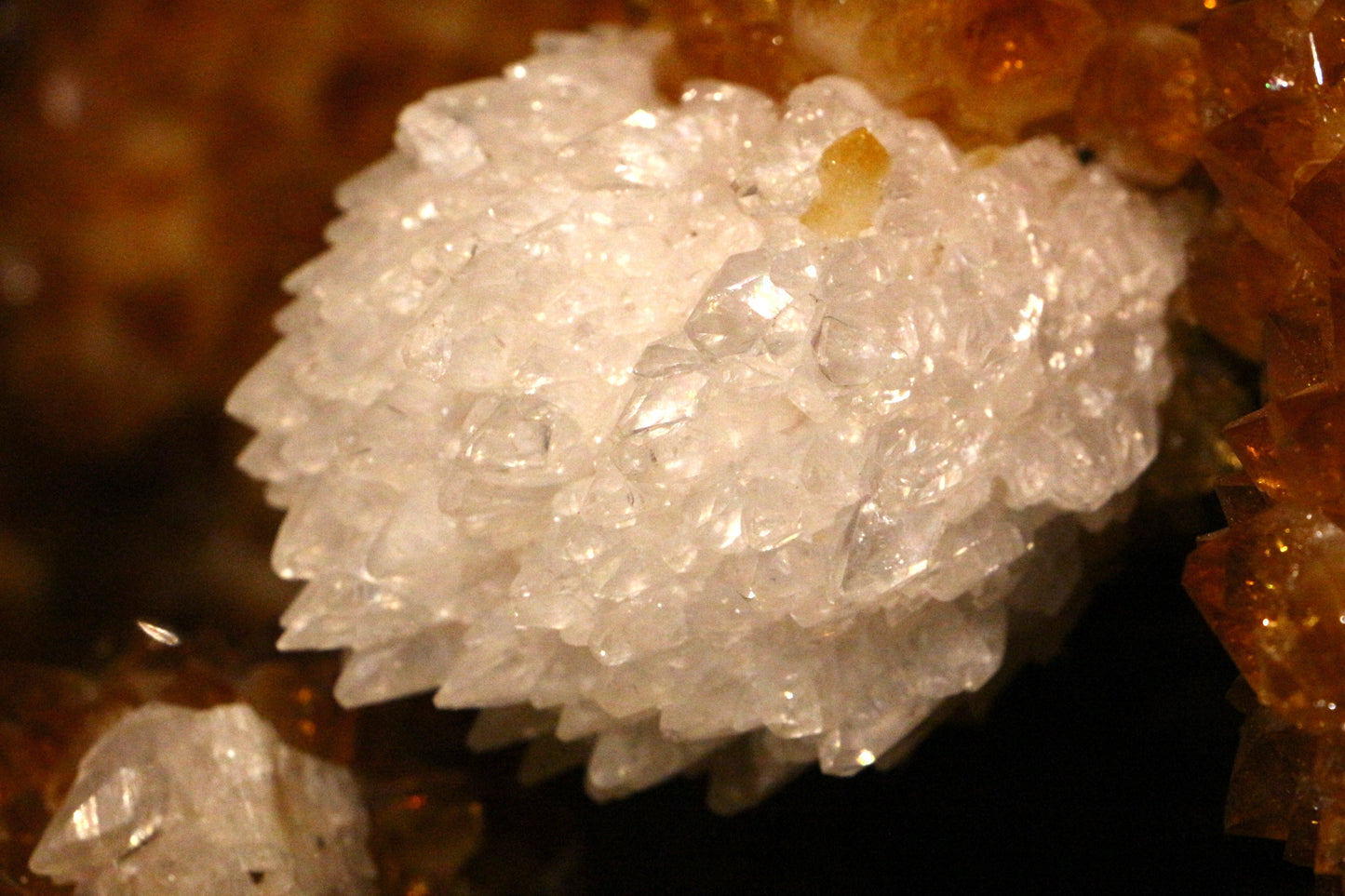 Citrin Stalaktit Geode | Brasilien