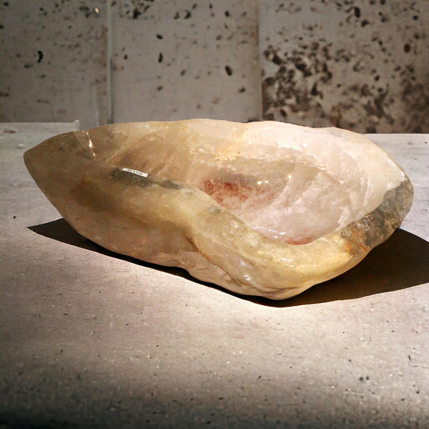 Very large quartz bowl with tourmaline inclusions | Brazil