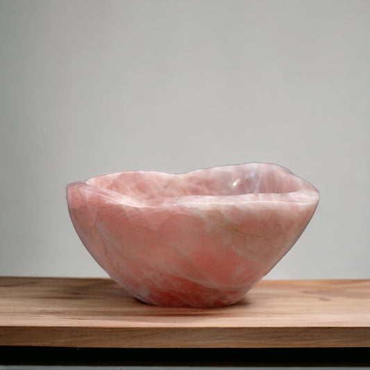 Rose quartz bowl | Madagascar